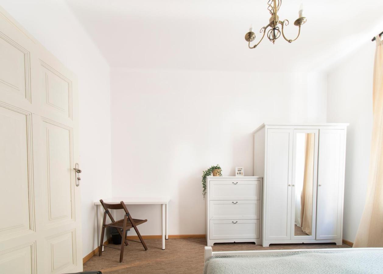 Spacious Apartments Zyblikiewicza Street Krakow Exterior photo