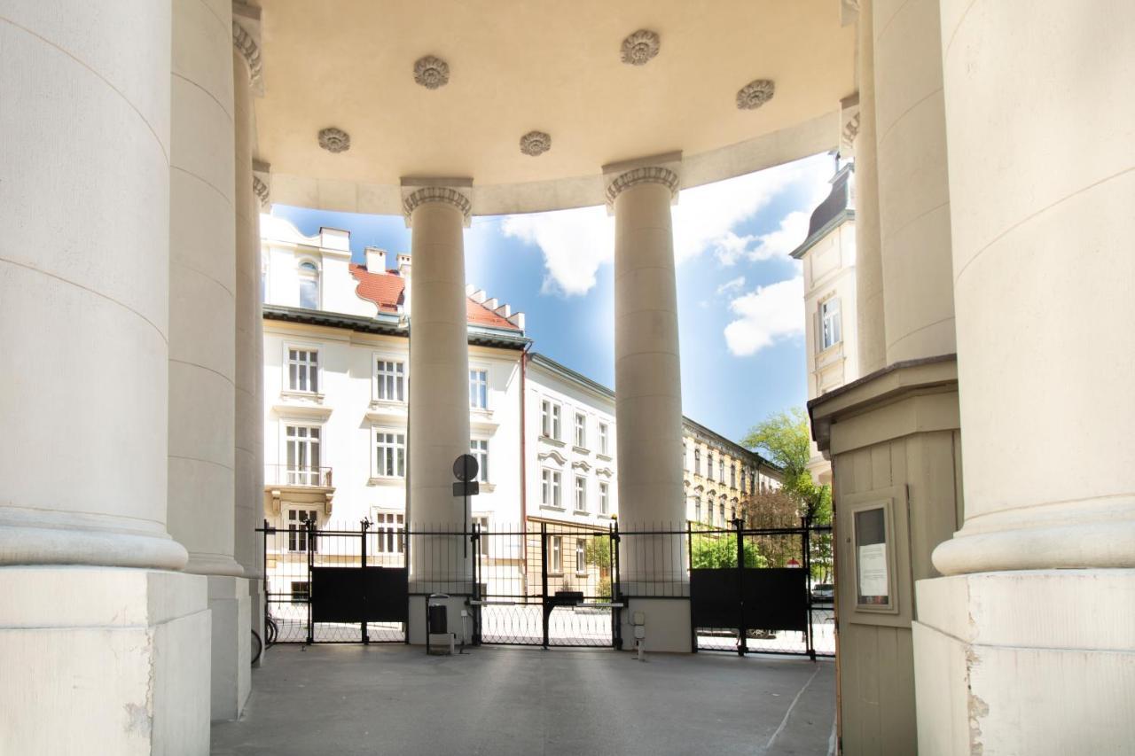 Spacious Apartments Zyblikiewicza Street Krakow Exterior photo