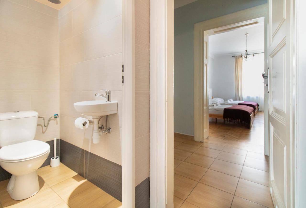 Spacious Apartments Zyblikiewicza Street Krakow Exterior photo